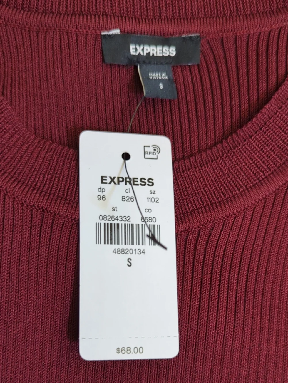 Express Burgundy Silky Soft Fitted Ribbed Crew Neck Sweater Size Small